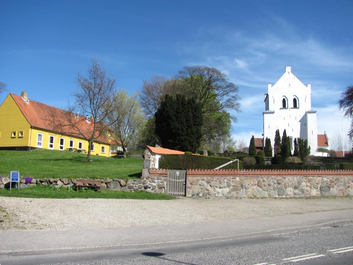 Tisvildehegn Bandb Helsinge Esterno foto